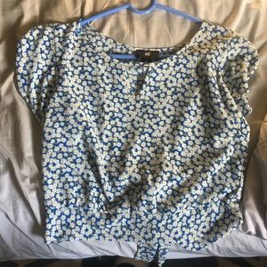Tie flowered blouse